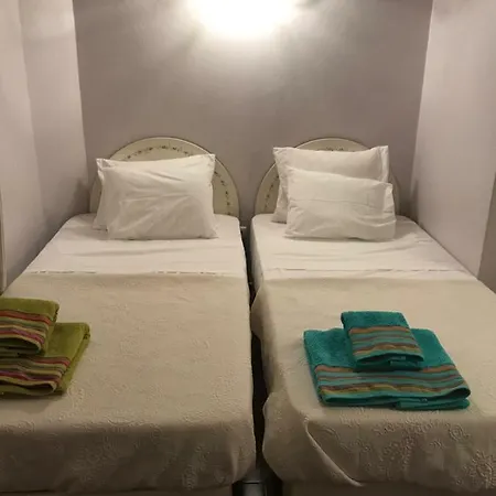 Beach Town House Σπίτι διακοπών Luz